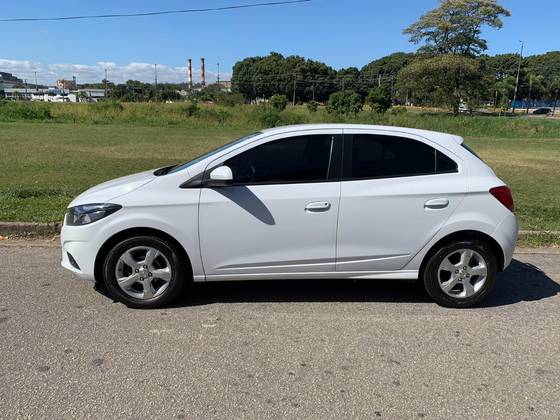 CHEVROLET ONIX 1.4 MPFI LT 8V FLEX 4P MANUAL